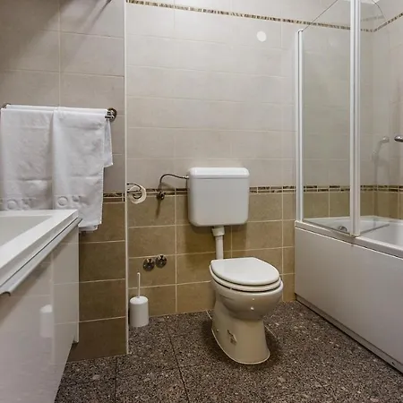 Guest house Luxury Frajona 4*