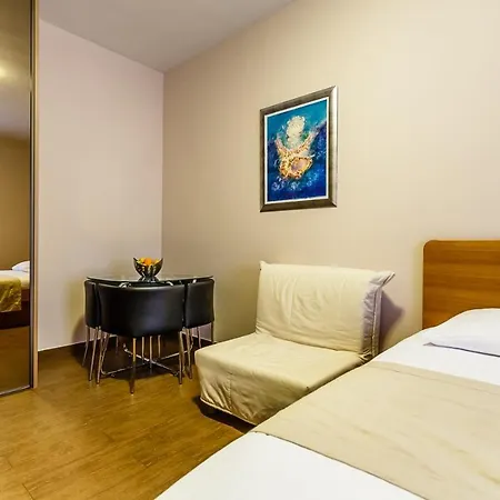 Luxury Frajona Guest house