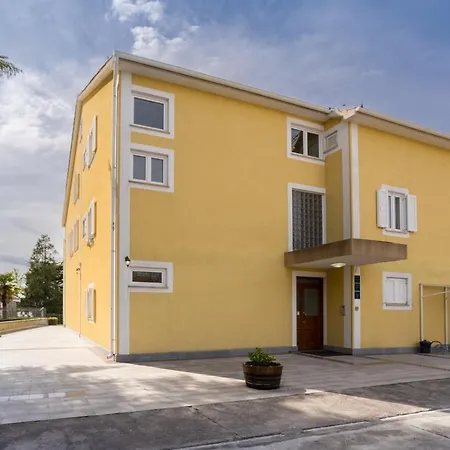 Guest house Luxury Frajona