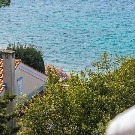 Luxury Frajona Guest house