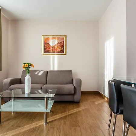 Luxury Frajona 4*